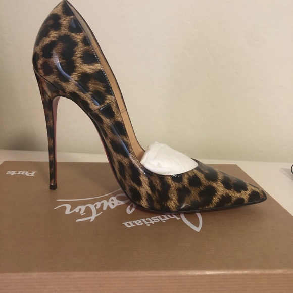 Shoes - Picture 2 of 3